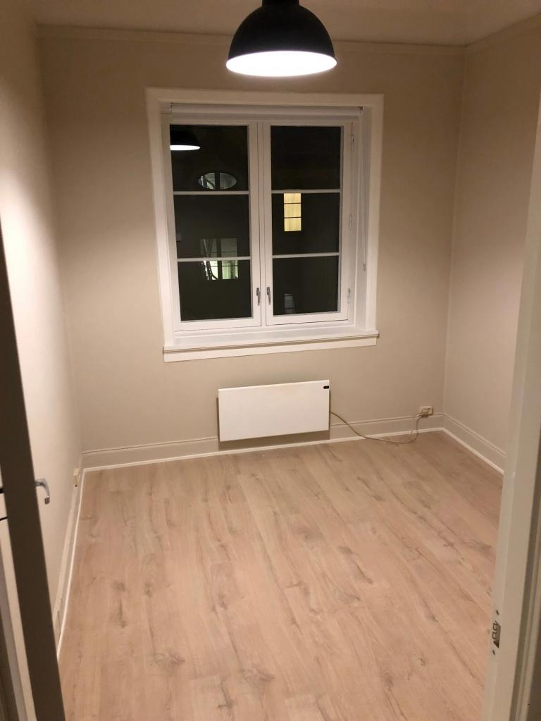 Rommet leies ut umøblert